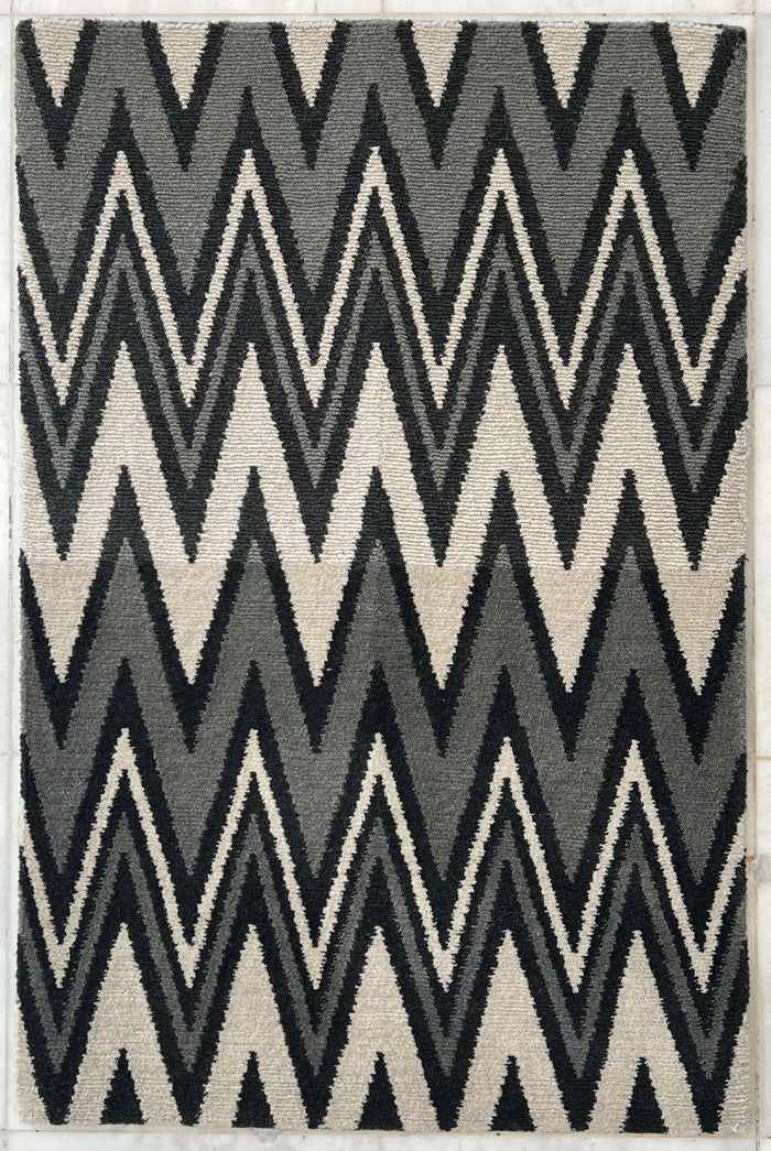 SMALL RUG - RUG040 | SIZE: 90CM X 60CM
