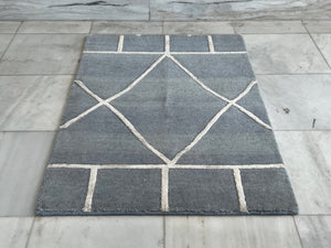 SMALL RUG - RUG042 | SIZE: 90CM X 60CM