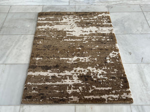 SMALL RUG - RUG012 | SIZE: 90CM X 60CM