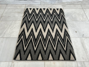 SMALL RUG - RUG040 | SIZE: 90CM X 60CM