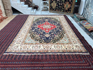TRADITIONAL RUG - HBI1853 | SIZE: 298CM X 203CM