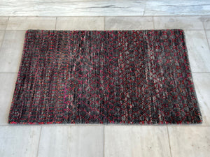 SMALL RUG - RUG090 | SIZE: 90CM X 60CM