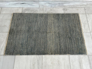 SMALL RUG - RUG016 | SIZE: 90CM X 60CM