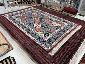 TRADITIONAL RUG - HMO15 | SIZE: 305CM X 205CM
