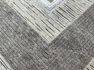MODERN RUG - MOD341 | SIZE: 367CM X 275CM